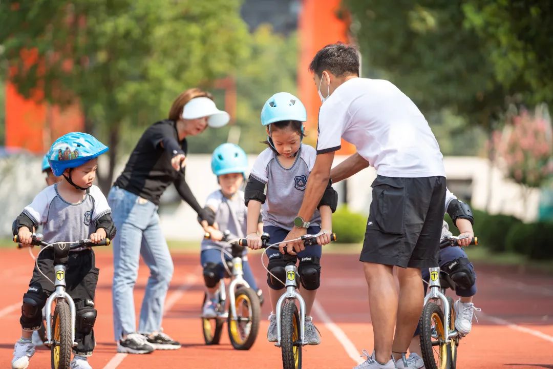 园外幼儿园特色体育运动帮助小朋友健康成长 - 第3张 - Alevel网 园外幼儿园特色体育运动帮助小朋友健康成长 - 第3张
