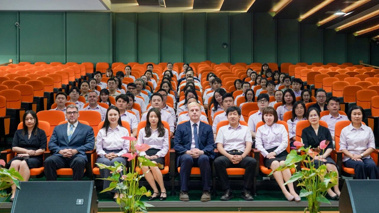 上海籽奥高级中学 - 第3张 - 择校360网 上海籽奥高级中学 - 第3张
